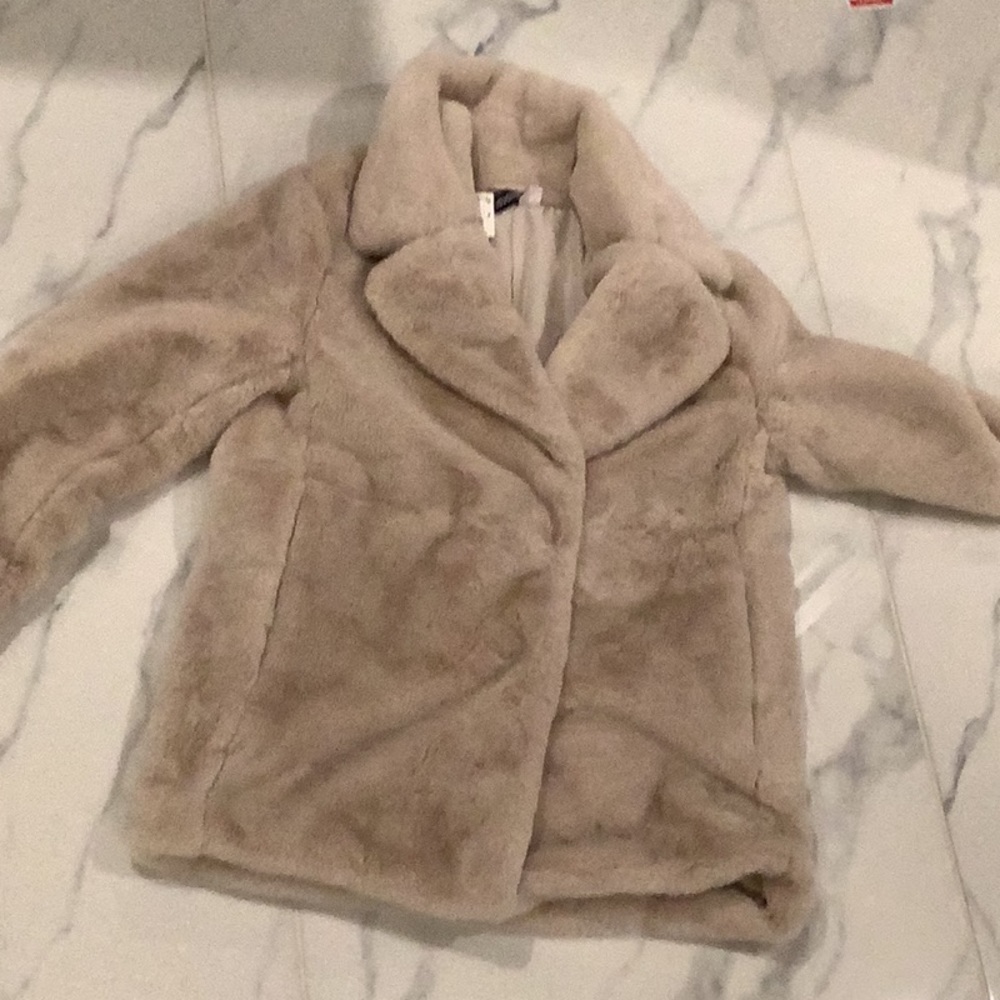 Jacket - Picture 2 of 4